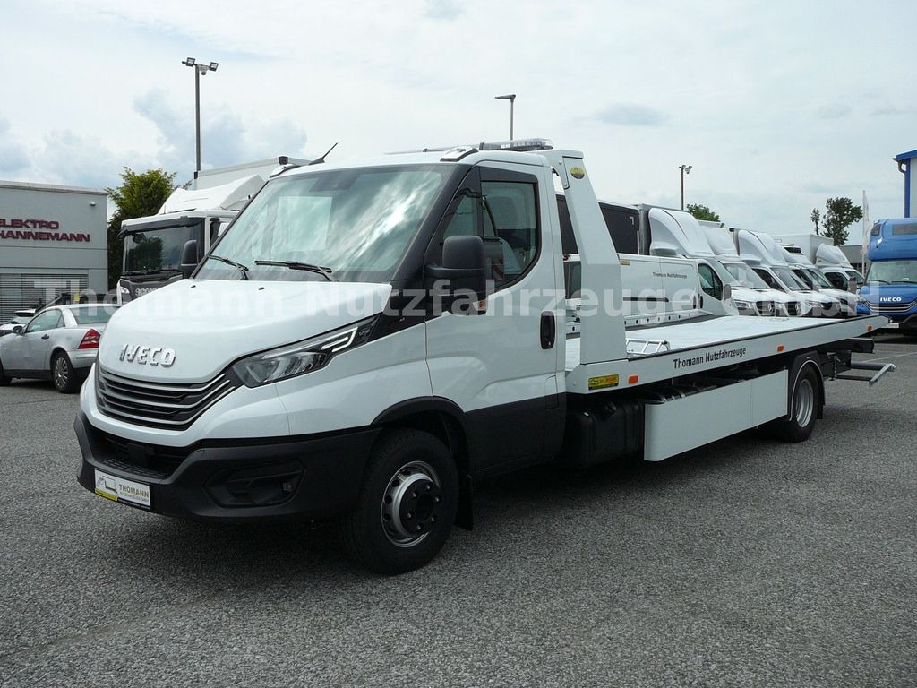 Iveco DAILY 70C18 Schiebeplateu Hubbrille Luftfed Navi - Kamion za vuču, Dostavno vozilo: slika Iveco DAILY 70C18 Schiebeplateu Hubbrille Luftfed Navi - Kamion za vuču, Dostavno vozilo Iveco DAILY 70C18 Schiebeplateu Hubbrille Luftfed Navi - Kamion za vuču, Dostavno vozilo: slika Iveco DAILY 70C18 Schiebeplateu Hubbrille Luftfed Navi - Kamion za vuču, Dostavno vozilo