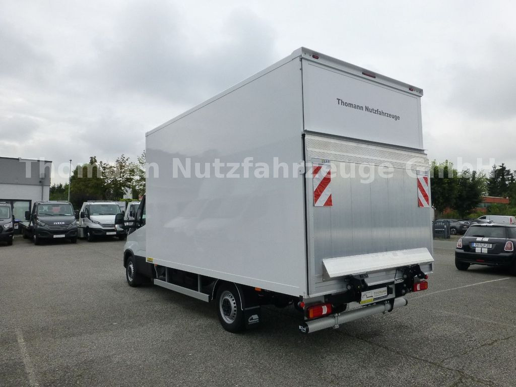 Iveco Daily 35S18 Koffer Ladebordwand Ultralight ! - Dostavno vozilo sa zatvorenim sandukom: slika Iveco Daily 35S18 Koffer Ladebordwand Ultralight ! - Dostavno vozilo sa zatvorenim sandukom Iveco Daily 35S18 Koffer Ladebordwand Ultralight ! - Dostavno vozilo sa zatvorenim sandukom: slika Iveco Daily 35S18 Koffer Ladebordwand Ultralight ! - Dostavno vozilo sa zatvorenim sandukom