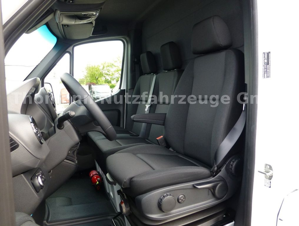 Novi Dostavno vozilo sa zatvorenim sandukom Mercedes-Benz Sprinter 317 CDI Koffer Türen Premium: slika Novi Dostavno vozilo sa zatvorenim sandukom Mercedes-Benz Sprinter 317 CDI Koffer Türen Premium