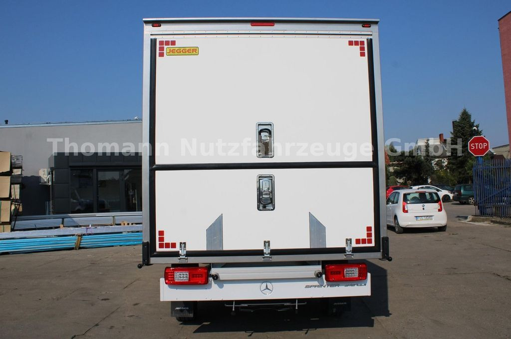 Mercedes-Benz Sprinter 319 CDI Kühlkammer/Verkauf - Dostavno vozilo hladnjača: slika Mercedes-Benz Sprinter 319 CDI Kühlkammer/Verkauf - Dostavno vozilo hladnjača Mercedes-Benz Sprinter 319 CDI Kühlkammer/Verkauf - Dostavno vozilo hladnjača: slika Mercedes-Benz Sprinter 319 CDI Kühlkammer/Verkauf - Dostavno vozilo hladnjača