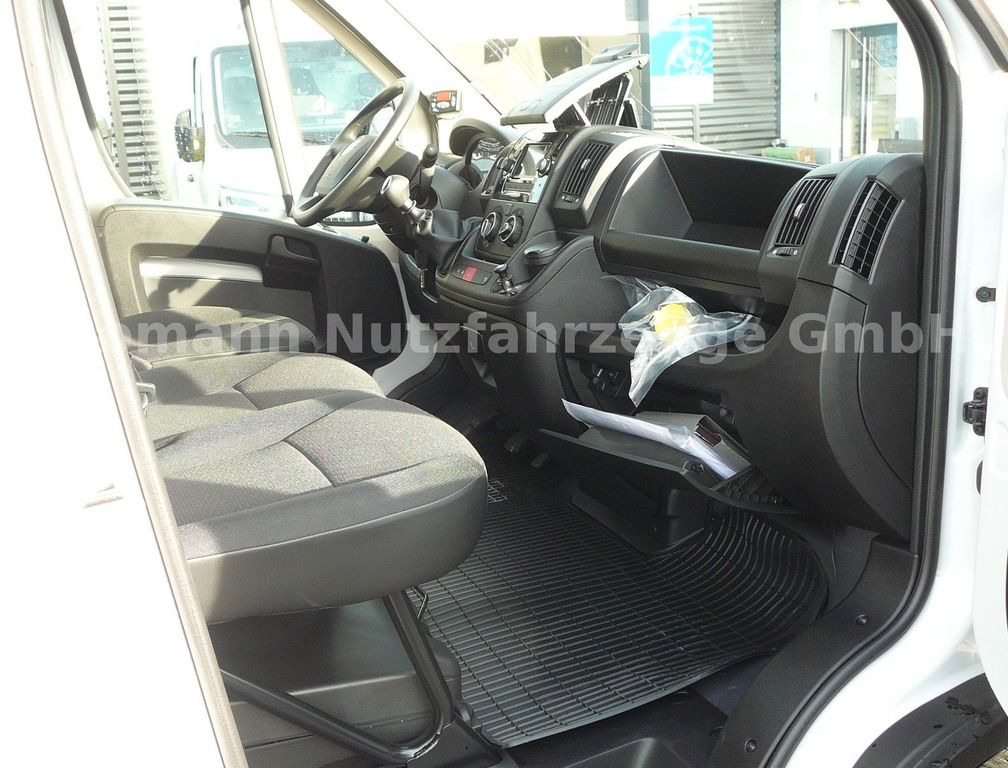 Novi Dostavno vozilo hladnjača Opel Movano Kühlkastenwagen Xarios 300 GH: slika Novi Dostavno vozilo hladnjača Opel Movano Kühlkastenwagen Xarios 300 GH