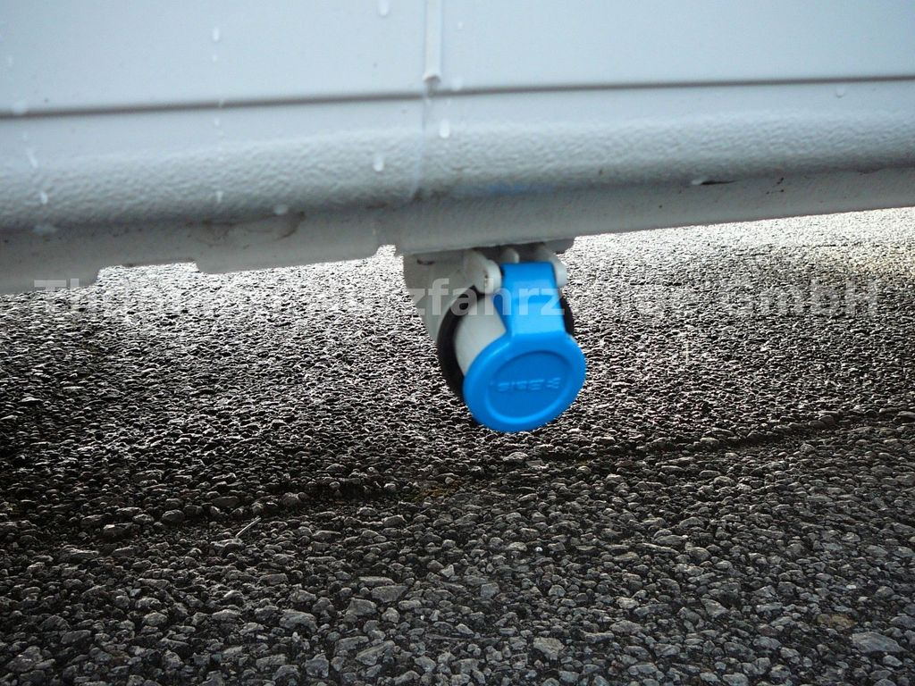 Novi Dostavno vozilo hladnjača Opel Movano Kühlkastenwagen Xarios 300 GH: slika Novi Dostavno vozilo hladnjača Opel Movano Kühlkastenwagen Xarios 300 GH