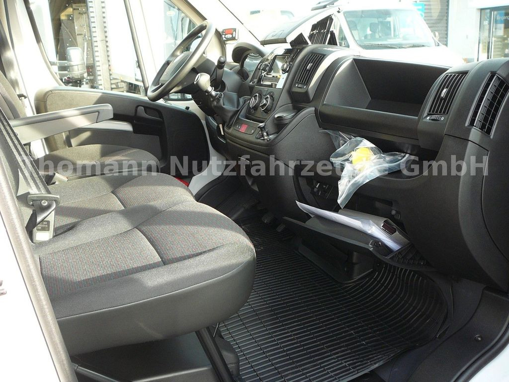 Novi Dostavno vozilo hladnjača Opel Movano Kühlkastenwagen Xarios 300 GH: slika Novi Dostavno vozilo hladnjača Opel Movano Kühlkastenwagen Xarios 300 GH