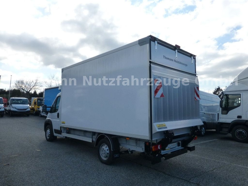 Peugeot Boxer Kühlkoffer Xarios 300 GH BÄR LBW - Dostavno vozilo hladnjača: slika Peugeot Boxer Kühlkoffer Xarios 300 GH BÄR LBW - Dostavno vozilo hladnjača Peugeot Boxer Kühlkoffer Xarios 300 GH BÄR LBW - Dostavno vozilo hladnjača: slika Peugeot Boxer Kühlkoffer Xarios 300 GH BÄR LBW - Dostavno vozilo hladnjača