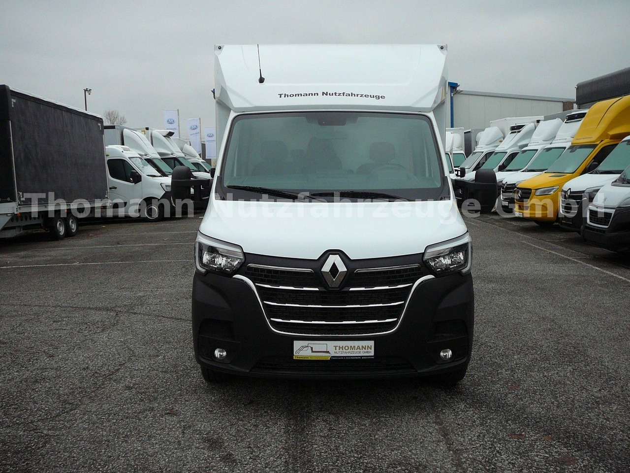 Renault Master Koffer Extra Tief - Dostavno vozilo sa zatvorenim sandukom: slika Renault Master Koffer Extra Tief - Dostavno vozilo sa zatvorenim sandukom Renault Master Koffer Extra Tief - Dostavno vozilo sa zatvorenim sandukom: slika Renault Master Koffer Extra Tief - Dostavno vozilo sa zatvorenim sandukom