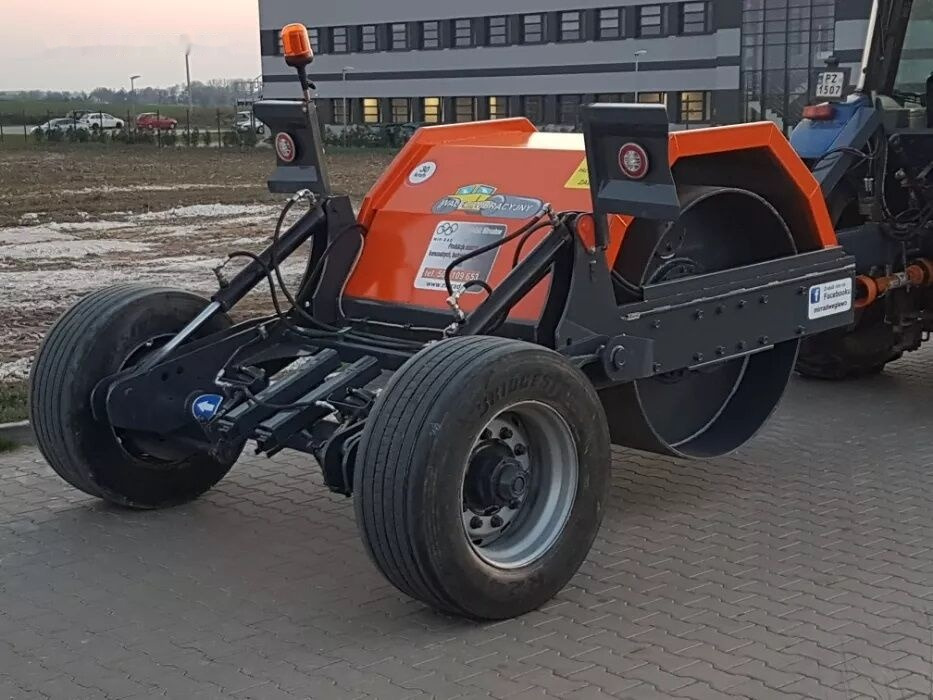 XZ New - Valjak: slika XZ New - Valjak XZ New - Valjak: slika XZ New - Valjak