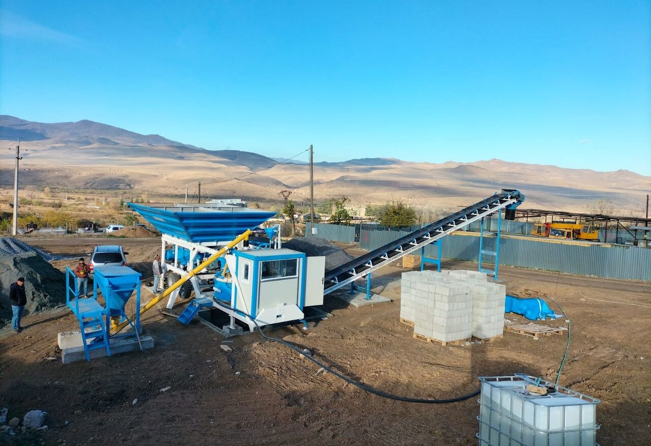 Promax Mobile Concrete Batching Plant PROMAX M35-PLNT (35m³/h) - Mješalica za beton: slika Promax Mobile Concrete Batching Plant PROMAX M35-PLNT (35m³/h) - Mješalica za beton Promax Mobile Concrete Batching Plant PROMAX M35-PLNT (35m³/h) - Mješalica za beton: slika Promax Mobile Concrete Batching Plant PROMAX M35-PLNT (35m³/h) - Mješalica za beton