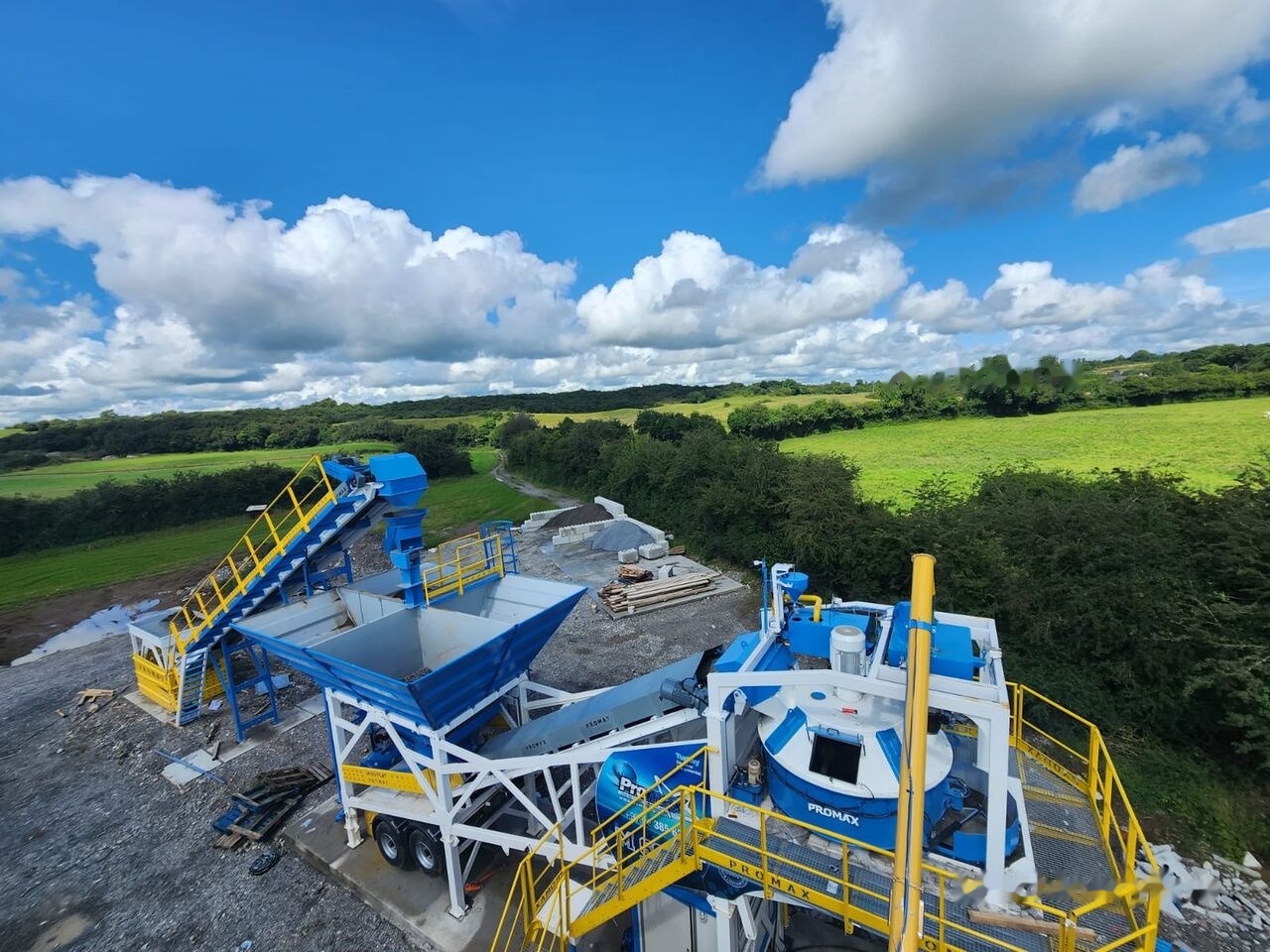 Promax Mobile Concrete Batching Plant PROMAX M60-PLNT (60m³/h) - Silos za cement: slika Promax Mobile Concrete Batching Plant PROMAX M60-PLNT (60m³/h) - Silos za cement Promax Mobile Concrete Batching Plant PROMAX M60-PLNT (60m³/h) - Silos za cement: slika Promax Mobile Concrete Batching Plant PROMAX M60-PLNT (60m³/h) - Silos za cement