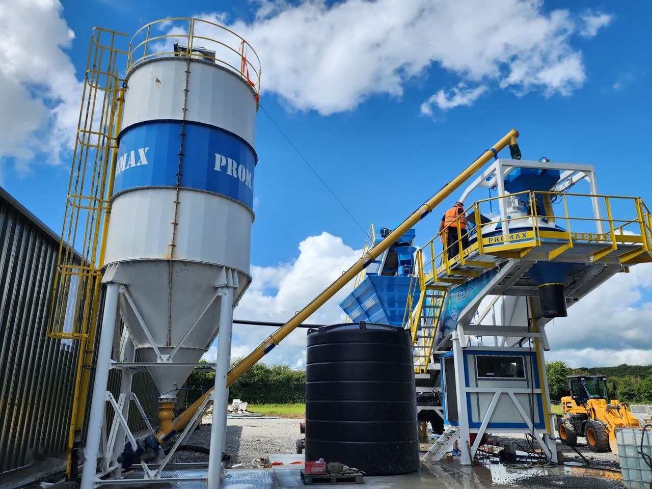 Promax Mobile Concrete Batching Plant PROMAX M60-PLNT (60m³/h) - Silos za cement: slika Promax Mobile Concrete Batching Plant PROMAX M60-PLNT (60m³/h) - Silos za cement Promax Mobile Concrete Batching Plant PROMAX M60-PLNT (60m³/h) - Silos za cement: slika Promax Mobile Concrete Batching Plant PROMAX M60-PLNT (60m³/h) - Silos za cement