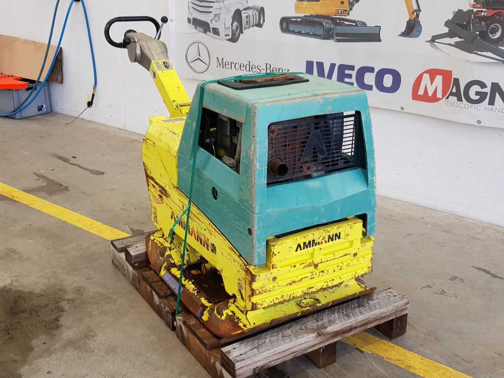 Ammann APH 6530 Rüttelplatte / 539kg / 2018 / Diesel Ammann APH 6530 Rüttelplatte / 539kg / 2018 / Diesel - Vibro ploča: slika Ammann APH 6530 Rüttelplatte / 539kg / 2018 / Diesel Ammann APH 6530 Rüttelplatte / 539kg / 2018 / Diesel - Vibro ploča Ammann APH 6530 Rüttelplatte / 539kg / 2018 / Diesel Ammann APH 6530 Rüttelplatte / 539kg / 2018 / Diesel - Vibro ploča: slika Ammann APH 6530 Rüttelplatte / 539kg / 2018 / Diesel Ammann APH 6530 Rüttelplatte / 539kg / 2018 / Diesel - Vibro ploča
