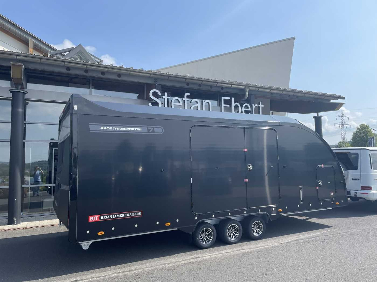 Brian James Race Transporter 7 / 6,16 m 3.500 kg - Prikolica za prijevoz automobila: slika Brian James Race Transporter 7 / 6,16 m 3.500 kg - Prikolica za prijevoz automobila Brian James Race Transporter 7 / 6,16 m 3.500 kg - Prikolica za prijevoz automobila: slika Brian James Race Transporter 7 / 6,16 m 3.500 kg - Prikolica za prijevoz automobila