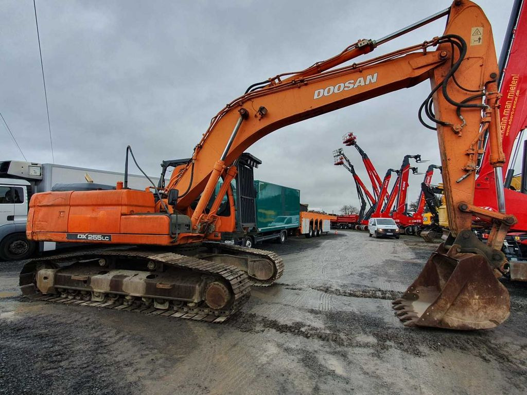 Doosan DX 255 LC / 2007 / 7.265h / CW40 / Tieflöffel - Bager gusjeničar: slika Doosan DX 255 LC / 2007 / 7.265h / CW40 / Tieflöffel - Bager gusjeničar Doosan DX 255 LC / 2007 / 7.265h / CW40 / Tieflöffel - Bager gusjeničar: slika Doosan DX 255 LC / 2007 / 7.265h / CW40 / Tieflöffel - Bager gusjeničar