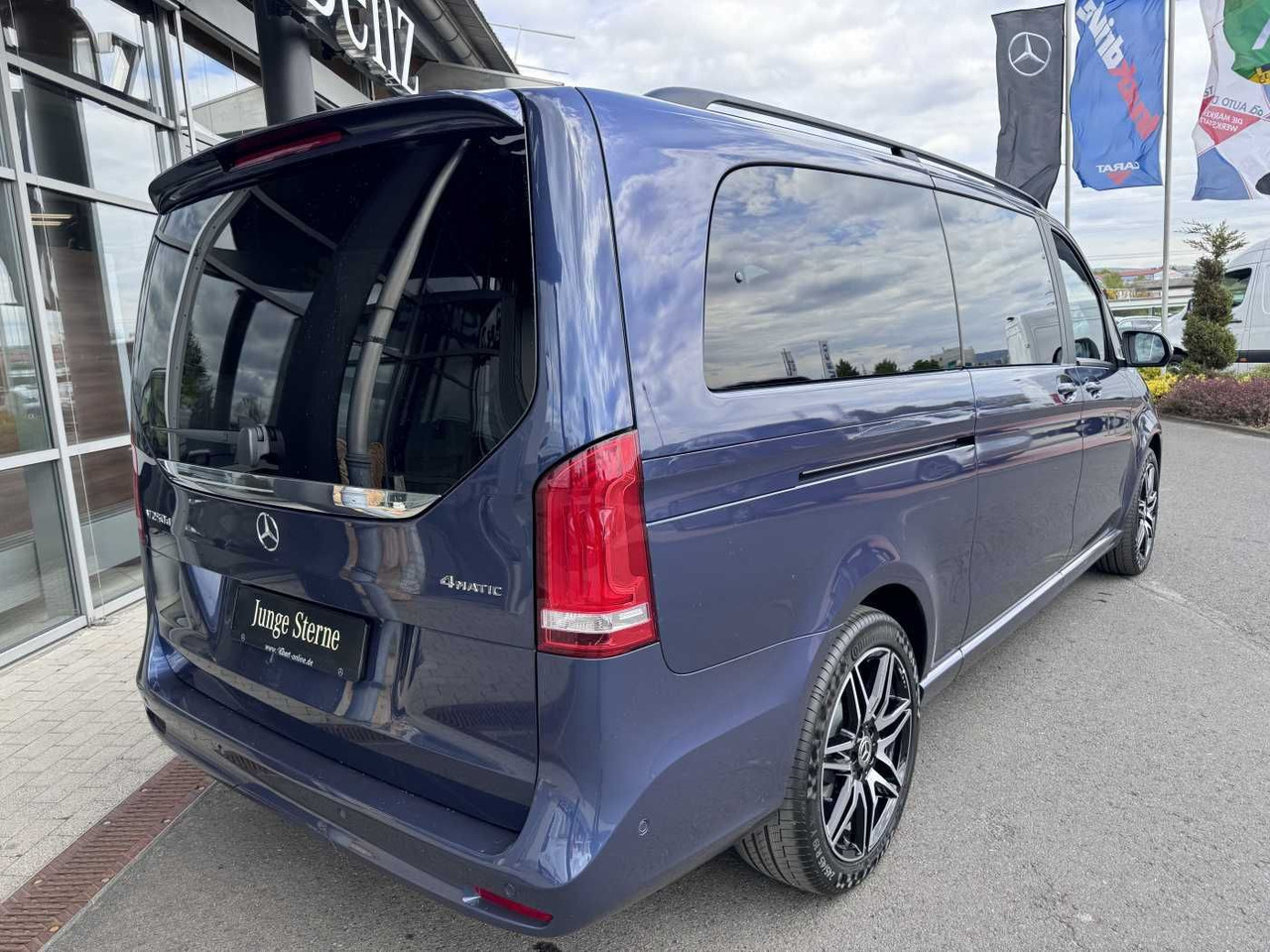 Mercedes-Benz V 250 d EDITION 4MATIC AMG DISTRONIC AHK Tisch - Drugi strojevi: slika Mercedes-Benz V 250 d EDITION 4MATIC AMG DISTRONIC AHK Tisch - Drugi strojevi Mercedes-Benz V 250 d EDITION 4MATIC AMG DISTRONIC AHK Tisch - Drugi strojevi: slika Mercedes-Benz V 250 d EDITION 4MATIC AMG DISTRONIC AHK Tisch - Drugi strojevi