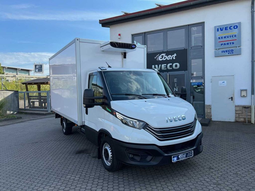 Iveco 35S14 A8 CNG Koffer *3-Sitze*Klima*Automatik* Iveco 35S14 A8 CNG Koffer *3-Sitze*Klima*Automatik* - Dostavno vozilo hladnjača: slika Iveco 35S14 A8 CNG Koffer *3-Sitze*Klima*Automatik* Iveco 35S14 A8 CNG Koffer *3-Sitze*Klima*Automatik* - Dostavno vozilo hladnjača Iveco 35S14 A8 CNG Koffer *3-Sitze*Klima*Automatik* Iveco 35S14 A8 CNG Koffer *3-Sitze*Klima*Automatik* - Dostavno vozilo hladnjača: slika Iveco 35S14 A8 CNG Koffer *3-Sitze*Klima*Automatik* Iveco 35S14 A8 CNG Koffer *3-Sitze*Klima*Automatik* - Dostavno vozilo hladnjača