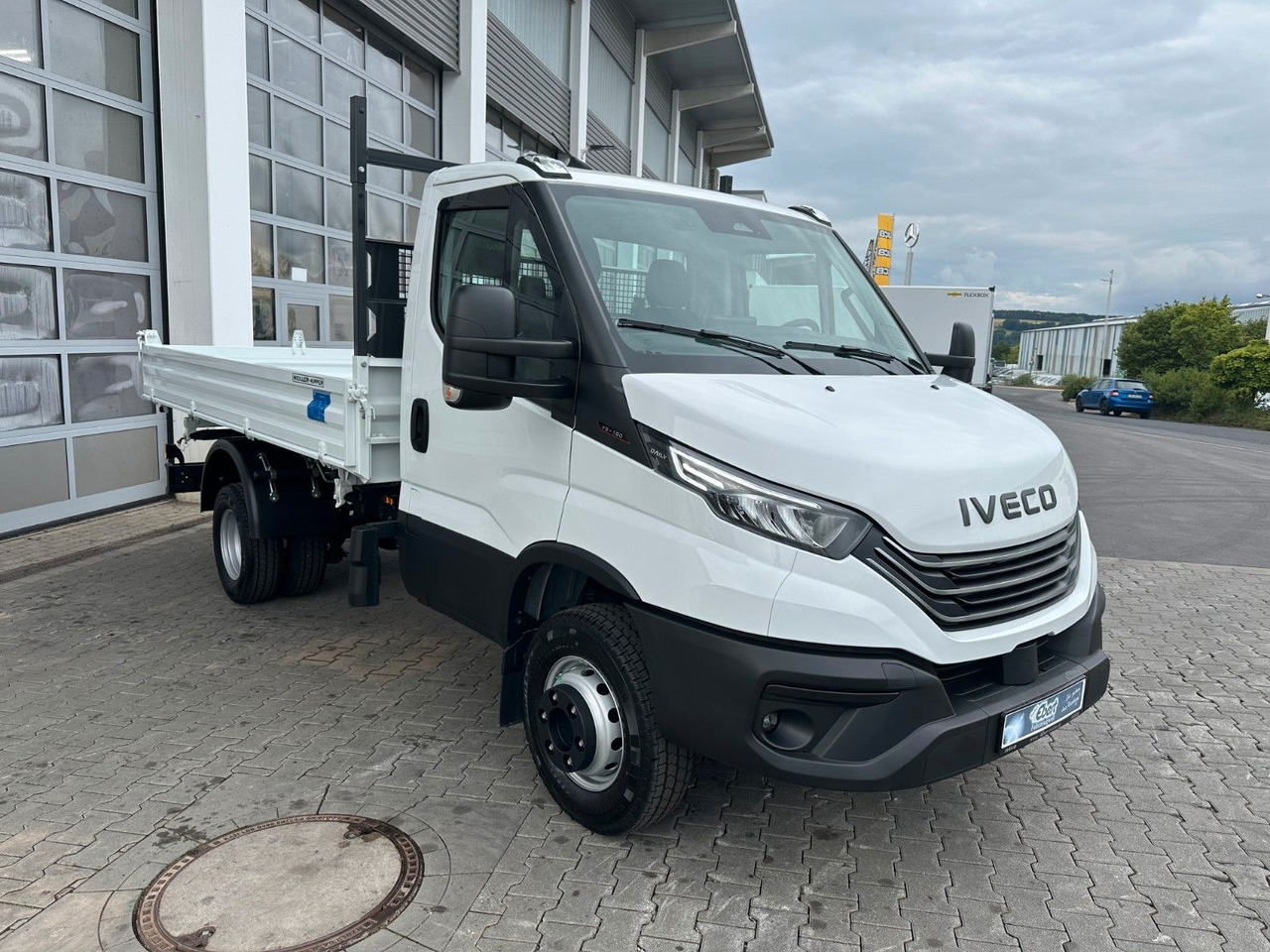 Iveco 70C18H 3-S.-Kipper Meiller *R3.450mm*2xAHK* - Mali kamion kiper: slika Iveco 70C18H 3-S.-Kipper Meiller *R3.450mm*2xAHK* - Mali kamion kiper Iveco 70C18H 3-S.-Kipper Meiller *R3.450mm*2xAHK* - Mali kamion kiper: slika Iveco 70C18H 3-S.-Kipper Meiller *R3.450mm*2xAHK* - Mali kamion kiper
