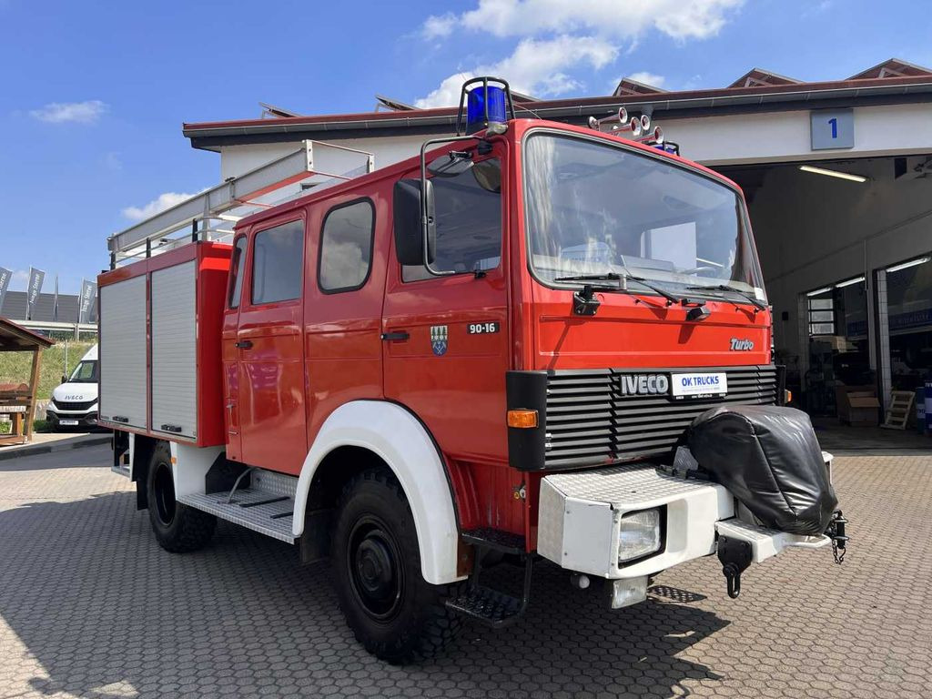 Iveco 90-16 AW 4x4 LF8 Feuerwehr Standheizung 9 Sitze - Vatrogasno vozilo: slika Iveco 90-16 AW 4x4 LF8 Feuerwehr Standheizung 9 Sitze - Vatrogasno vozilo Iveco 90-16 AW 4x4 LF8 Feuerwehr Standheizung 9 Sitze - Vatrogasno vozilo: slika Iveco 90-16 AW 4x4 LF8 Feuerwehr Standheizung 9 Sitze - Vatrogasno vozilo