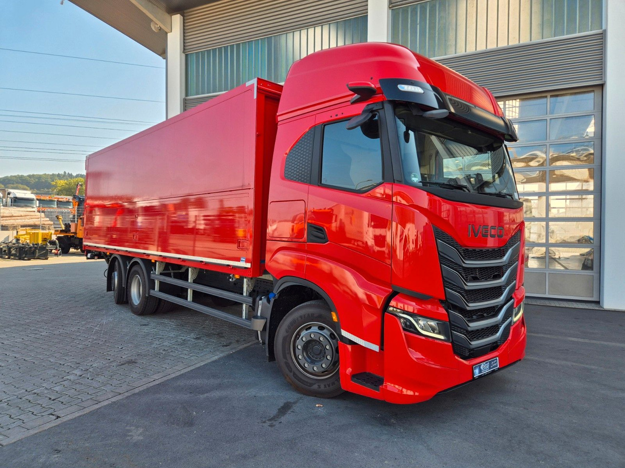 Iveco AS260S50Y/FS Schwenkwand LBW 2xAHK CAM Intarder - Kamion za prijevoz pića: slika Iveco AS260S50Y/FS Schwenkwand LBW 2xAHK CAM Intarder - Kamion za prijevoz pića Iveco AS260S50Y/FS Schwenkwand LBW 2xAHK CAM Intarder - Kamion za prijevoz pića: slika Iveco AS260S50Y/FS Schwenkwand LBW 2xAHK CAM Intarder - Kamion za prijevoz pića