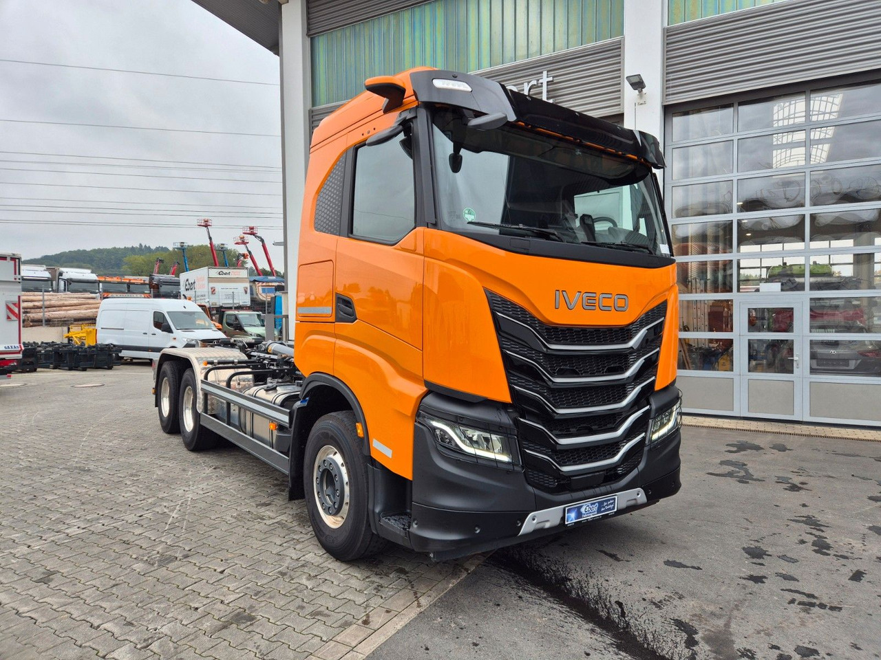 Iveco AS300X58Z/P HR ON+ 6x4 Meiller RS21.60 Funk AHK - Kamion s kukastom dizalicom: slika Iveco AS300X58Z/P HR ON+ 6x4 Meiller RS21.60 Funk AHK - Kamion s kukastom dizalicom Iveco AS300X58Z/P HR ON+ 6x4 Meiller RS21.60 Funk AHK - Kamion s kukastom dizalicom: slika Iveco AS300X58Z/P HR ON+ 6x4 Meiller RS21.60 Funk AHK - Kamion s kukastom dizalicom