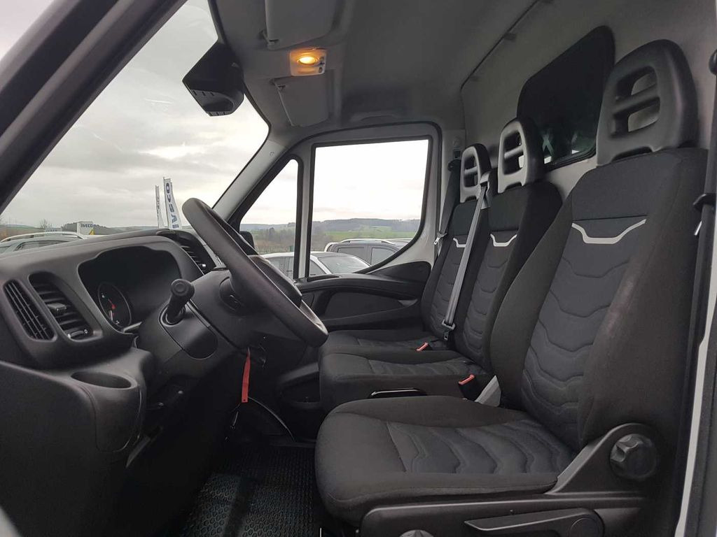 Furgon Iveco Daily 35 S 16 V *Klima*L4.100mm*: slika Furgon Iveco Daily 35 S 16 V *Klima*L4.100mm*