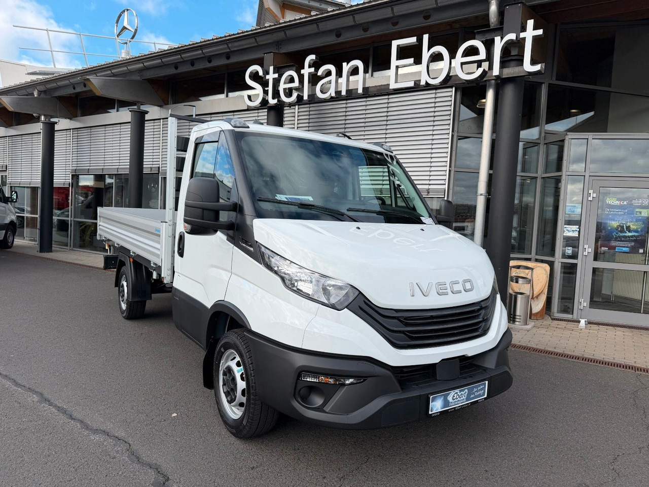 Iveco Daily 35S14 A8*R3.450mm*Automatik*Kamera*3Sitze* - Mali kamion kiper: slika Iveco Daily 35S14 A8*R3.450mm*Automatik*Kamera*3Sitze* - Mali kamion kiper Iveco Daily 35S14 A8*R3.450mm*Automatik*Kamera*3Sitze* - Mali kamion kiper: slika Iveco Daily 35S14 A8*R3.450mm*Automatik*Kamera*3Sitze* - Mali kamion kiper