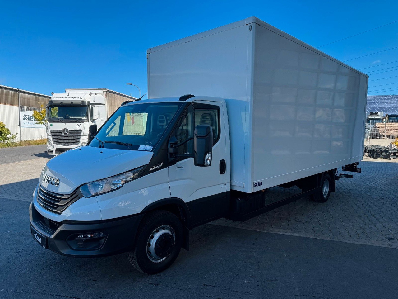 Dostavno vozilo sa zatvorenim sandukom Iveco Daily 70C18 A8 *Koffer*LBW*Automatik*: slika Dostavno vozilo sa zatvorenim sandukom Iveco Daily 70C18 A8 *Koffer*LBW*Automatik* Dostavno vozilo sa zatvorenim sandukom Iveco Daily 70C18 A8 *Koffer*LBW*Automatik*: slika Dostavno vozilo sa zatvorenim sandukom Iveco Daily 70C18 A8 *Koffer*LBW*Automatik*