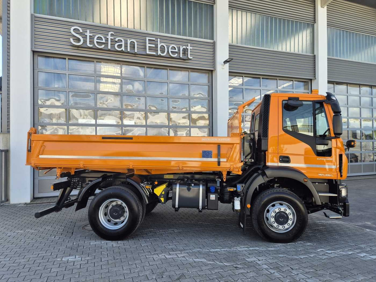 Iveco Eurocargo ML150E28W 4x4 Winterdienst Vorb. 2xAHK - Kiper: slika Iveco Eurocargo ML150E28W 4x4 Winterdienst Vorb. 2xAHK - Kiper Iveco Eurocargo ML150E28W 4x4 Winterdienst Vorb. 2xAHK - Kiper: slika Iveco Eurocargo ML150E28W 4x4 Winterdienst Vorb. 2xAHK - Kiper
