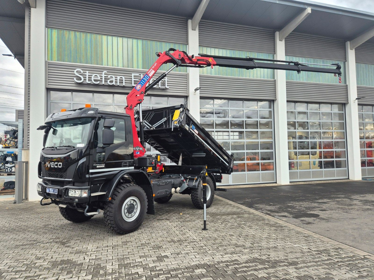 Iveco Eurocargo ML150E32WS 4x4 Kran HMF 1130K Funk AHK - Kiper, Kamion s kranom: slika Iveco Eurocargo ML150E32WS 4x4 Kran HMF 1130K Funk AHK - Kiper, Kamion s kranom Iveco Eurocargo ML150E32WS 4x4 Kran HMF 1130K Funk AHK - Kiper, Kamion s kranom: slika Iveco Eurocargo ML150E32WS 4x4 Kran HMF 1130K Funk AHK - Kiper, Kamion s kranom