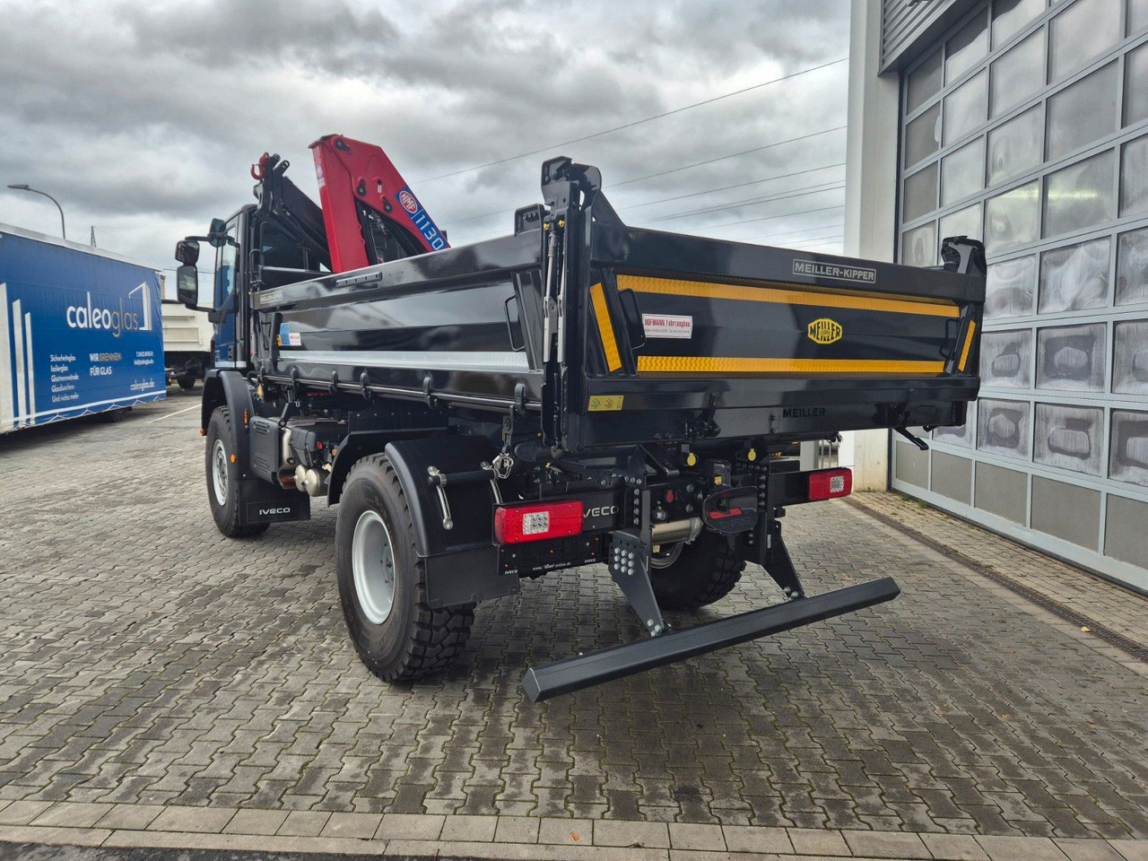 Kiper, Kamion s kranom Iveco Eurocargo ML150E32WS 4x4 Kran HMF 1130K Funk AHK: slika Kiper, Kamion s kranom Iveco Eurocargo ML150E32WS 4x4 Kran HMF 1130K Funk AHK Kiper, Kamion s kranom Iveco Eurocargo ML150E32WS 4x4 Kran HMF 1130K Funk AHK: slika Kiper, Kamion s kranom Iveco Eurocargo ML150E32WS 4x4 Kran HMF 1130K Funk AHK