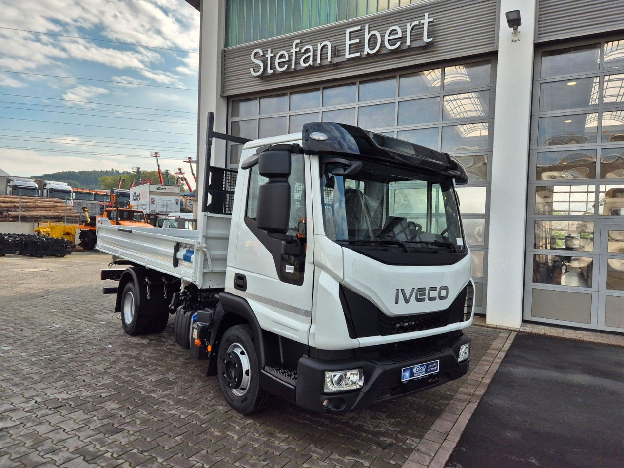 Iveco Eurocargo ML80E21 Meiller 2x AHK 3 Sitze Klima - Kiper: slika Iveco Eurocargo ML80E21 Meiller 2x AHK 3 Sitze Klima - Kiper Iveco Eurocargo ML80E21 Meiller 2x AHK 3 Sitze Klima - Kiper: slika Iveco Eurocargo ML80E21 Meiller 2x AHK 3 Sitze Klima - Kiper