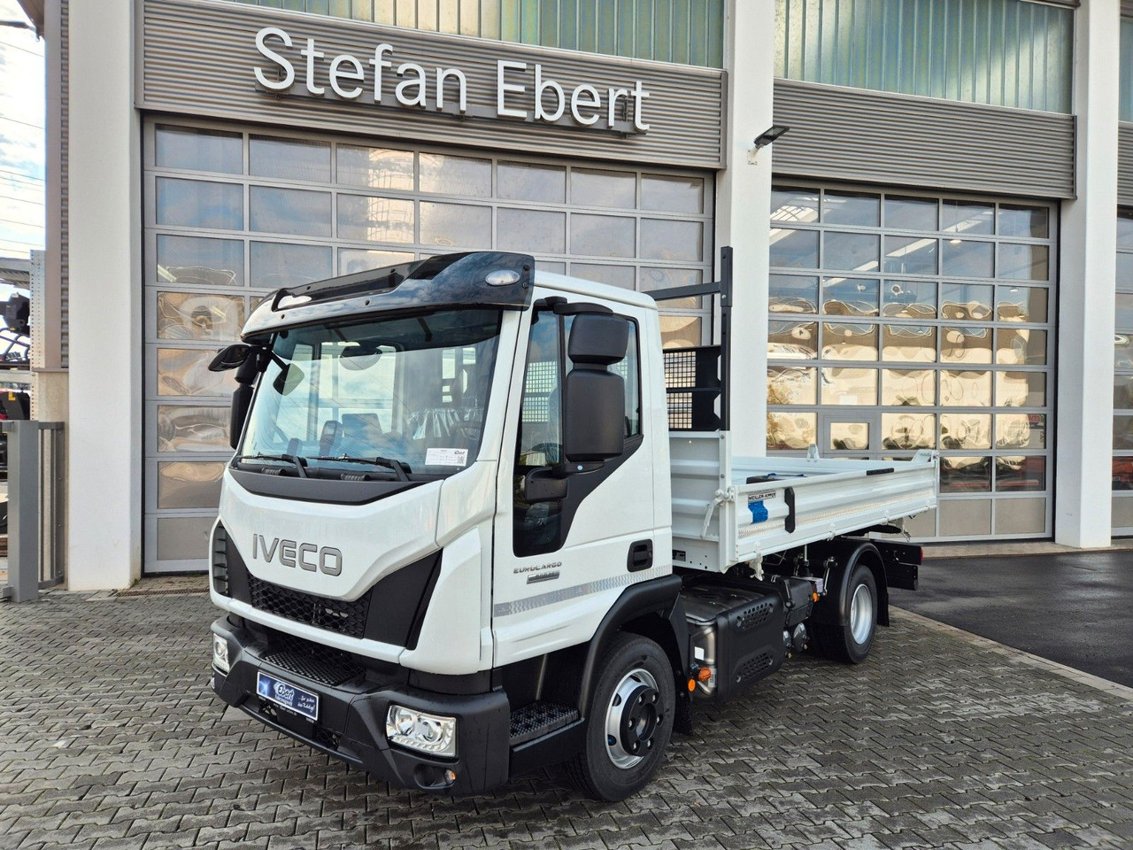 Iveco Eurocargo ML80E21 Meiller 2x AHK 3 Sitze Klima - Kiper: slika Iveco Eurocargo ML80E21 Meiller 2x AHK 3 Sitze Klima - Kiper Iveco Eurocargo ML80E21 Meiller 2x AHK 3 Sitze Klima - Kiper: slika Iveco Eurocargo ML80E21 Meiller 2x AHK 3 Sitze Klima - Kiper