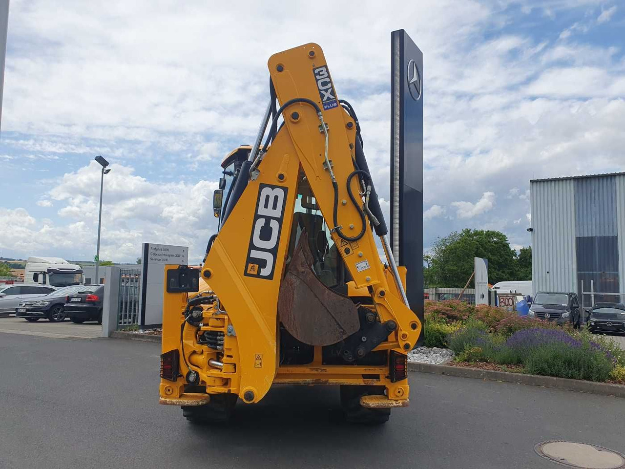 JCB 3CX / Gabel & 4in1 Schaufel / nur 1.561h / 2022 - Rovokopač-utovarivač: slika JCB 3CX / Gabel & 4in1 Schaufel / nur 1.561h / 2022 - Rovokopač-utovarivač JCB 3CX / Gabel & 4in1 Schaufel / nur 1.561h / 2022 - Rovokopač-utovarivač: slika JCB 3CX / Gabel & 4in1 Schaufel / nur 1.561h / 2022 - Rovokopač-utovarivač