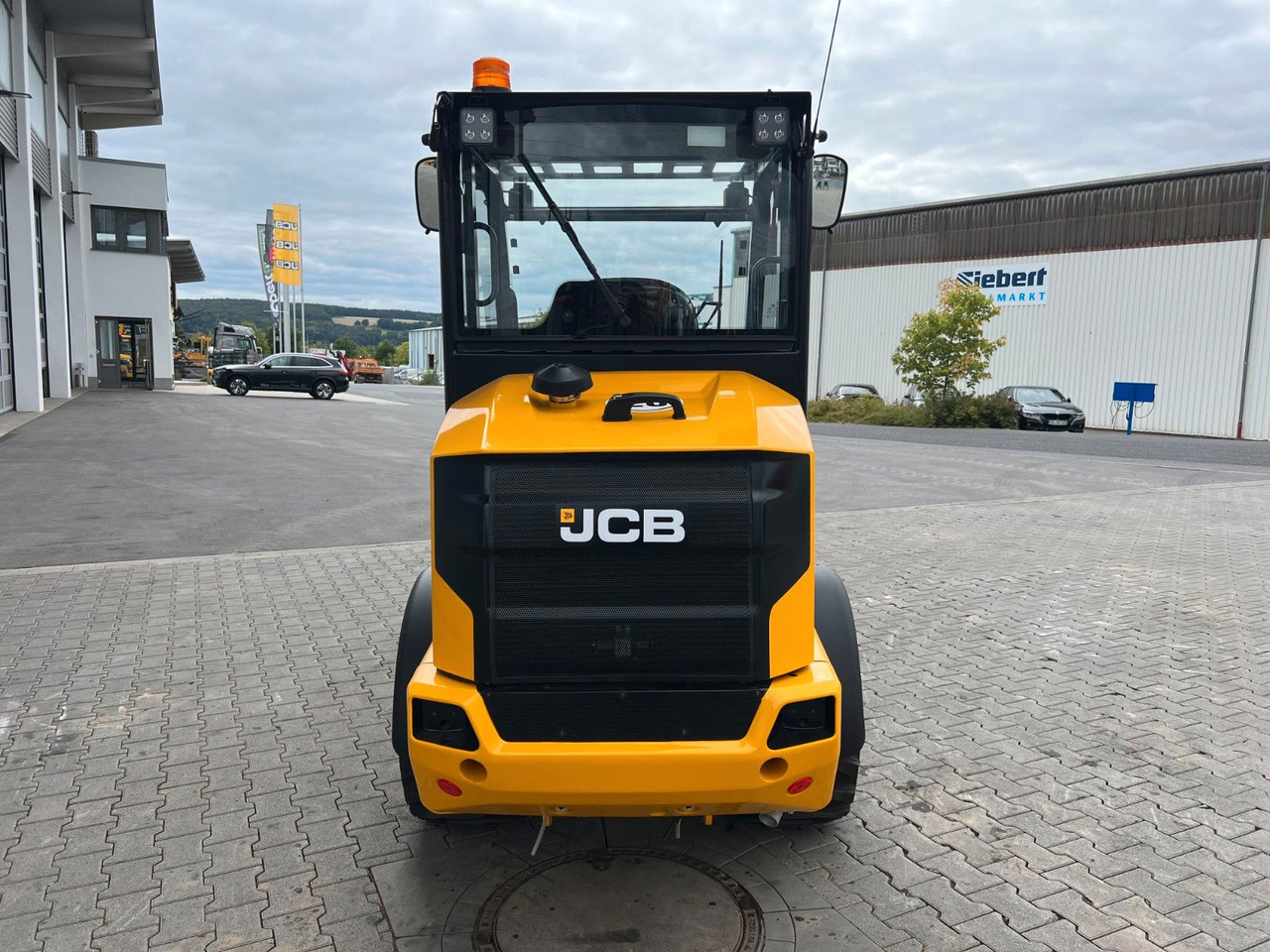 JCB 403 Plus / Neufahrzeug / 2025 / Gabel / Schaufel - Utovarivač na kotačima: slika JCB 403 Plus / Neufahrzeug / 2025 / Gabel / Schaufel - Utovarivač na kotačima JCB 403 Plus / Neufahrzeug / 2025 / Gabel / Schaufel - Utovarivač na kotačima: slika JCB 403 Plus / Neufahrzeug / 2025 / Gabel / Schaufel - Utovarivač na kotačima