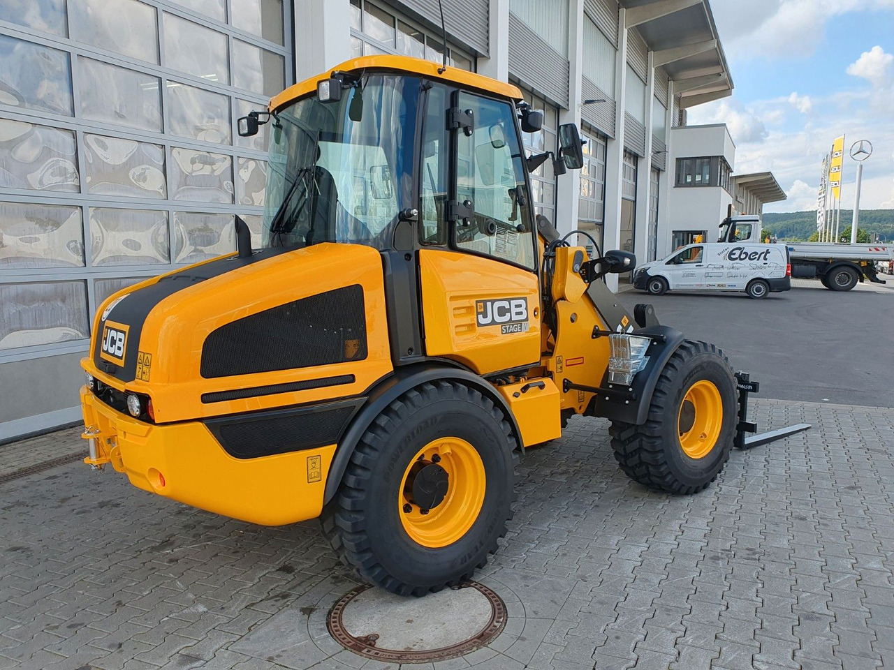 JCB 407 SV / Neufahrzeug / Gabel - Utovarivač na kotačima: slika JCB 407 SV / Neufahrzeug / Gabel - Utovarivač na kotačima JCB 407 SV / Neufahrzeug / Gabel - Utovarivač na kotačima: slika JCB 407 SV / Neufahrzeug / Gabel - Utovarivač na kotačima