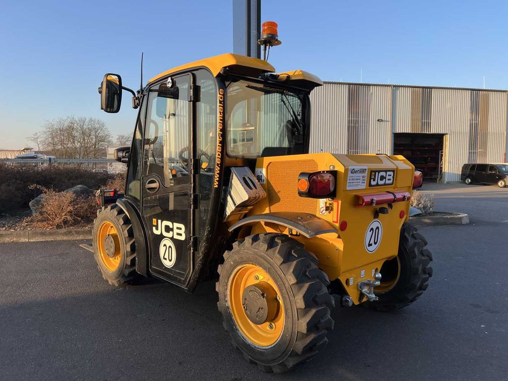 JCB 514-40 / nur 108h / 2023 / Eigengewicht: 2.700kg - Teleskopski rukovatelj: slika JCB 514-40 / nur 108h / 2023 / Eigengewicht: 2.700kg - Teleskopski rukovatelj JCB 514-40 / nur 108h / 2023 / Eigengewicht: 2.700kg - Teleskopski rukovatelj: slika JCB 514-40 / nur 108h / 2023 / Eigengewicht: 2.700kg - Teleskopski rukovatelj