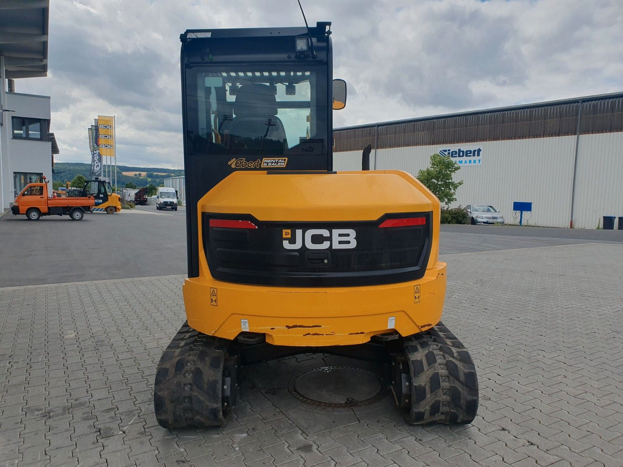 JCB 60C - 2 / nur 316h! / 2022 / HS03 / Klima! - Mini bager: slika JCB 60C - 2 / nur 316h! / 2022 / HS03 / Klima! - Mini bager JCB 60C - 2 / nur 316h! / 2022 / HS03 / Klima! - Mini bager: slika JCB 60C - 2 / nur 316h! / 2022 / HS03 / Klima! - Mini bager