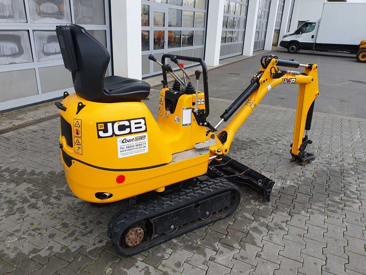 JCB 8008 CTS / MS01 / nur 103h! / 2023 - Mini bager: slika JCB 8008 CTS / MS01 / nur 103h! / 2023 - Mini bager JCB 8008 CTS / MS01 / nur 103h! / 2023 - Mini bager: slika JCB 8008 CTS / MS01 / nur 103h! / 2023 - Mini bager