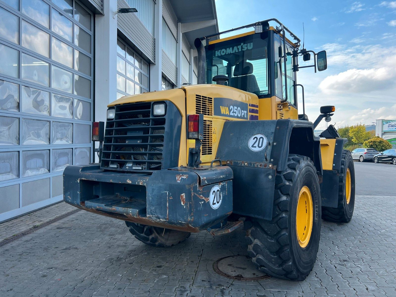 Komatsu WA 250 PT - 5H / 12.390h / - Utovarivač na kotačima: slika Komatsu WA 250 PT - 5H / 12.390h / - Utovarivač na kotačima Komatsu WA 250 PT - 5H / 12.390h / - Utovarivač na kotačima: slika Komatsu WA 250 PT - 5H / 12.390h / - Utovarivač na kotačima