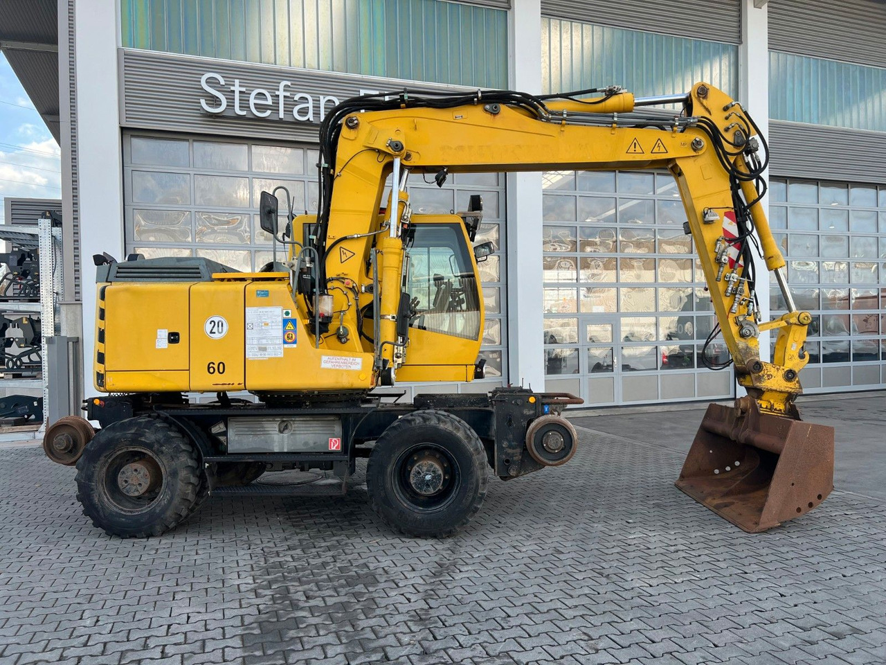 Liebherr A 900 C ZW Litronic / 18.866h / 2008 - Bager na kotačima: slika Liebherr A 900 C ZW Litronic / 18.866h / 2008 - Bager na kotačima Liebherr A 900 C ZW Litronic / 18.866h / 2008 - Bager na kotačima: slika Liebherr A 900 C ZW Litronic / 18.866h / 2008 - Bager na kotačima