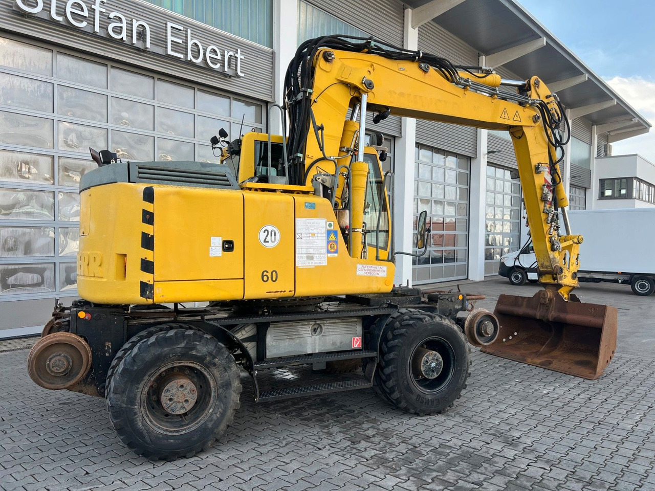 Liebherr A 900 C ZW Litronic / 18.866h / 2008 - Bager na kotačima: slika Liebherr A 900 C ZW Litronic / 18.866h / 2008 - Bager na kotačima Liebherr A 900 C ZW Litronic / 18.866h / 2008 - Bager na kotačima: slika Liebherr A 900 C ZW Litronic / 18.866h / 2008 - Bager na kotačima