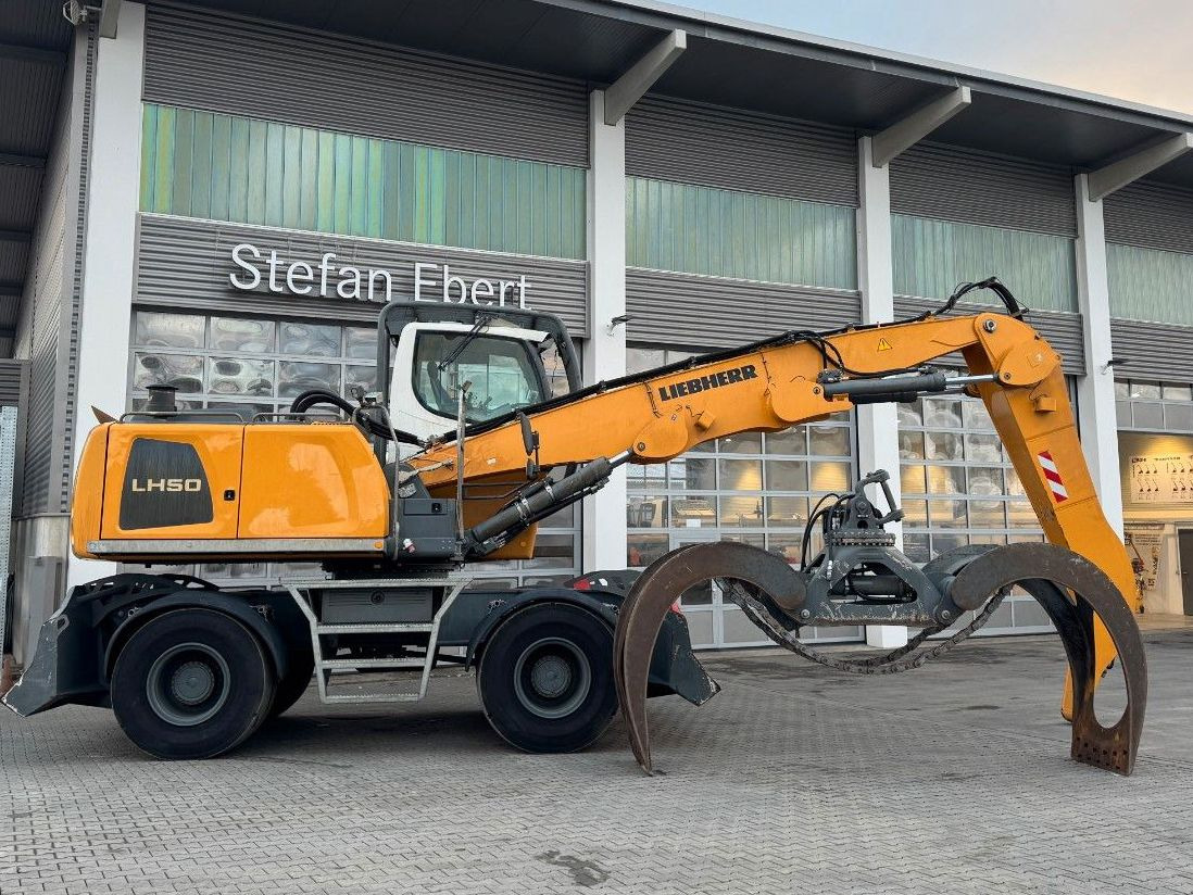 Liebherr LH 50 M Timber / inkl. Holzzange / 2020 / 11m - Bager na kotačima: slika Liebherr LH 50 M Timber / inkl. Holzzange / 2020 / 11m - Bager na kotačima Liebherr LH 50 M Timber / inkl. Holzzange / 2020 / 11m - Bager na kotačima: slika Liebherr LH 50 M Timber / inkl. Holzzange / 2020 / 11m - Bager na kotačima