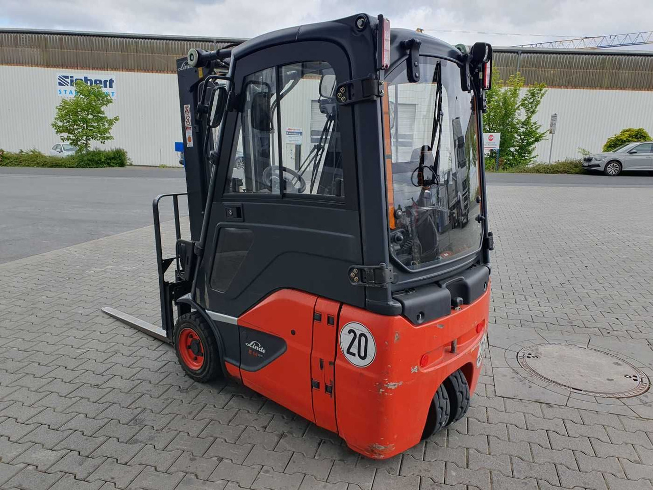 Linde E14 - 02 / Triplex: 4.00m! / SS / nur 2.119h! - Električni viličar: slika Linde E14 - 02 / Triplex: 4.00m! / SS / nur 2.119h! - Električni viličar Linde E14 - 02 / Triplex: 4.00m! / SS / nur 2.119h! - Električni viličar: slika Linde E14 - 02 / Triplex: 4.00m! / SS / nur 2.119h! - Električni viličar