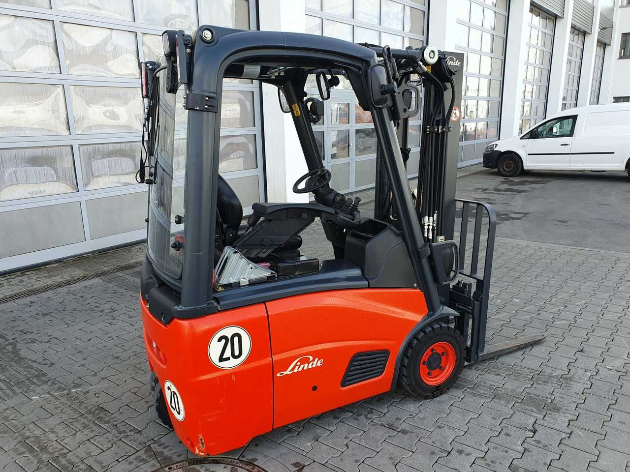 Linde H14 - 01 / 2024 / Duplex: 4.10m! / SS / nur 534h - Električni viličar: slika Linde H14 - 01 / 2024 / Duplex: 4.10m! / SS / nur 534h - Električni viličar Linde H14 - 01 / 2024 / Duplex: 4.10m! / SS / nur 534h - Električni viličar: slika Linde H14 - 01 / 2024 / Duplex: 4.10m! / SS / nur 534h - Električni viličar