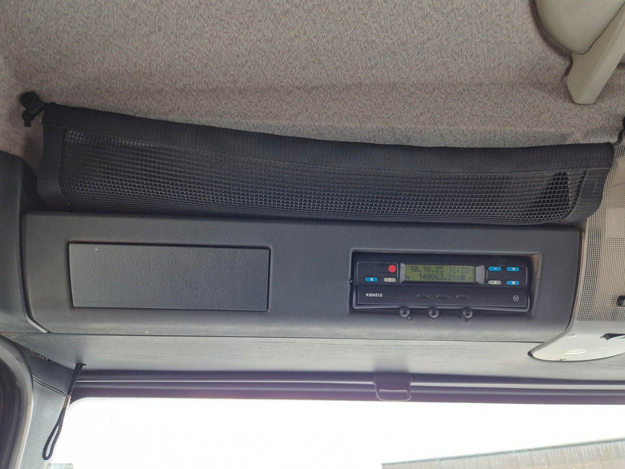 Kamion s otvorenim sandukom MAN TGA 18.360 4x4 BB Pritsche Single Bereifung: slika Kamion s otvorenim sandukom MAN TGA 18.360 4x4 BB Pritsche Single Bereifung Kamion s otvorenim sandukom MAN TGA 18.360 4x4 BB Pritsche Single Bereifung: slika Kamion s otvorenim sandukom MAN TGA 18.360 4x4 BB Pritsche Single Bereifung