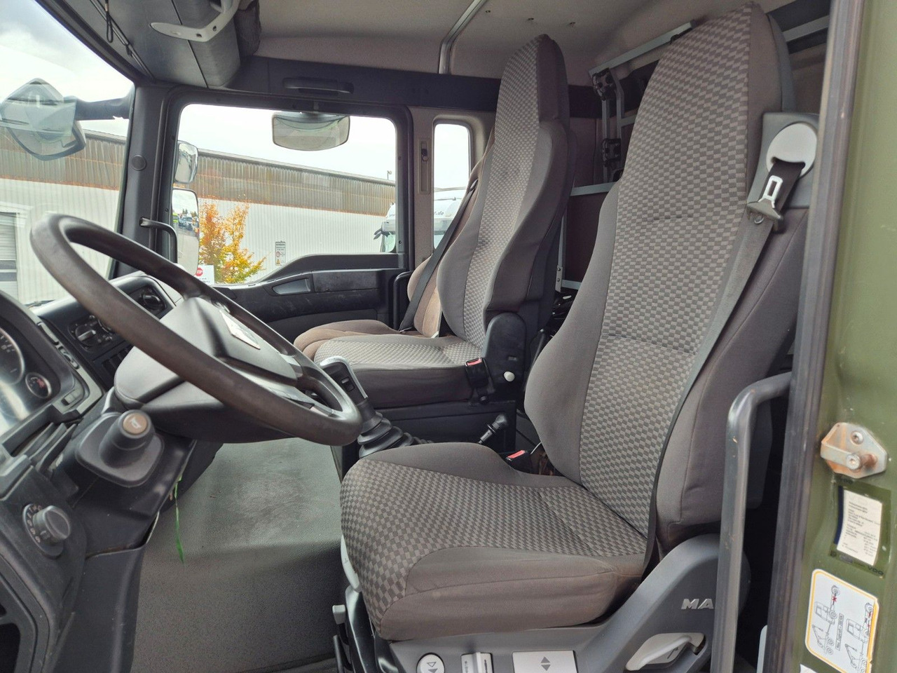 Kamion s otvorenim sandukom MAN TGA 18.360 4x4 BB Pritsche Single Bereifung: slika Kamion s otvorenim sandukom MAN TGA 18.360 4x4 BB Pritsche Single Bereifung Kamion s otvorenim sandukom MAN TGA 18.360 4x4 BB Pritsche Single Bereifung: slika Kamion s otvorenim sandukom MAN TGA 18.360 4x4 BB Pritsche Single Bereifung