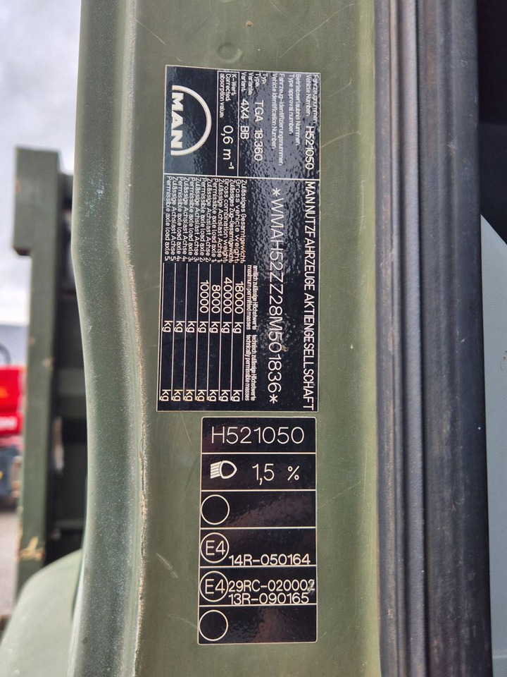 Kamion s otvorenim sandukom MAN TGA 18.360 4x4 BB Pritsche Single Bereifung: slika Kamion s otvorenim sandukom MAN TGA 18.360 4x4 BB Pritsche Single Bereifung Kamion s otvorenim sandukom MAN TGA 18.360 4x4 BB Pritsche Single Bereifung: slika Kamion s otvorenim sandukom MAN TGA 18.360 4x4 BB Pritsche Single Bereifung