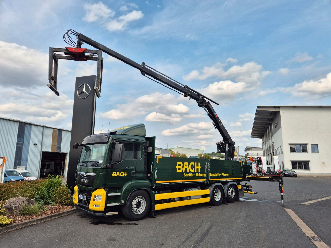 MAN TGS 26.420 6x2-4 LL Hiab 177K PRO 2 Stück - Kamion s kranom: slika MAN TGS 26.420 6x2-4 LL Hiab 177K PRO 2 Stück - Kamion s kranom MAN TGS 26.420 6x2-4 LL Hiab 177K PRO 2 Stück - Kamion s kranom: slika MAN TGS 26.420 6x2-4 LL Hiab 177K PRO 2 Stück - Kamion s kranom
