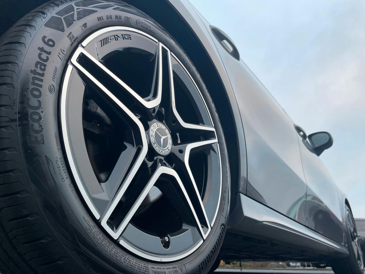 Mercedes-Benz A 180 AMG+LED+IHC+RFK+TotWinkel+SFIntegration - Automobil: slika Mercedes-Benz A 180 AMG+LED+IHC+RFK+TotWinkel+SFIntegration - Automobil Mercedes-Benz A 180 AMG+LED+IHC+RFK+TotWinkel+SFIntegration - Automobil: slika Mercedes-Benz A 180 AMG+LED+IHC+RFK+TotWinkel+SFIntegration - Automobil