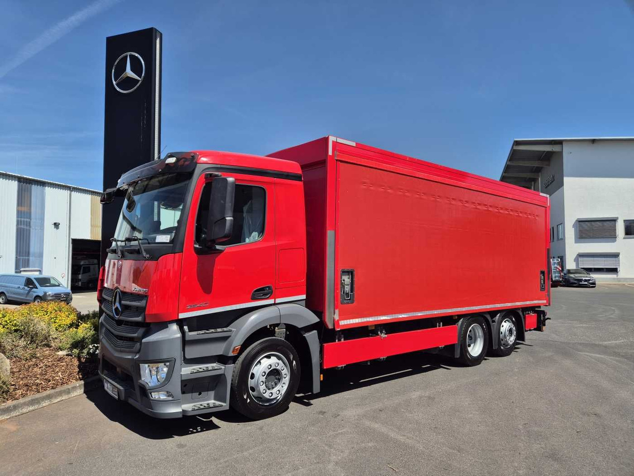 Mercedes-Benz Antos 2540 LnR 6x2 LBW Schiebeplanen AHK - Kamion za prijevoz pića: slika Mercedes-Benz Antos 2540 LnR 6x2 LBW Schiebeplanen AHK - Kamion za prijevoz pića Mercedes-Benz Antos 2540 LnR 6x2 LBW Schiebeplanen AHK - Kamion za prijevoz pića: slika Mercedes-Benz Antos 2540 LnR 6x2 LBW Schiebeplanen AHK - Kamion za prijevoz pića