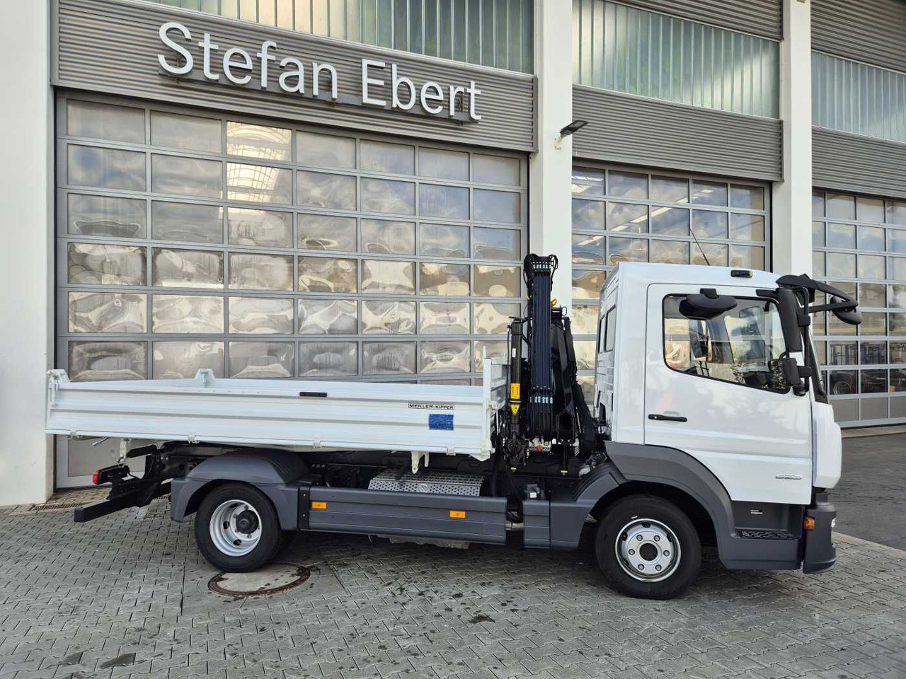 Mercedes-Benz Atego 823 KK Kipper+Kran+Funk+Greifersteuerung - Mali kamion kiper: slika Mercedes-Benz Atego 823 KK Kipper+Kran+Funk+Greifersteuerung - Mali kamion kiper Mercedes-Benz Atego 823 KK Kipper+Kran+Funk+Greifersteuerung - Mali kamion kiper: slika Mercedes-Benz Atego 823 KK Kipper+Kran+Funk+Greifersteuerung - Mali kamion kiper