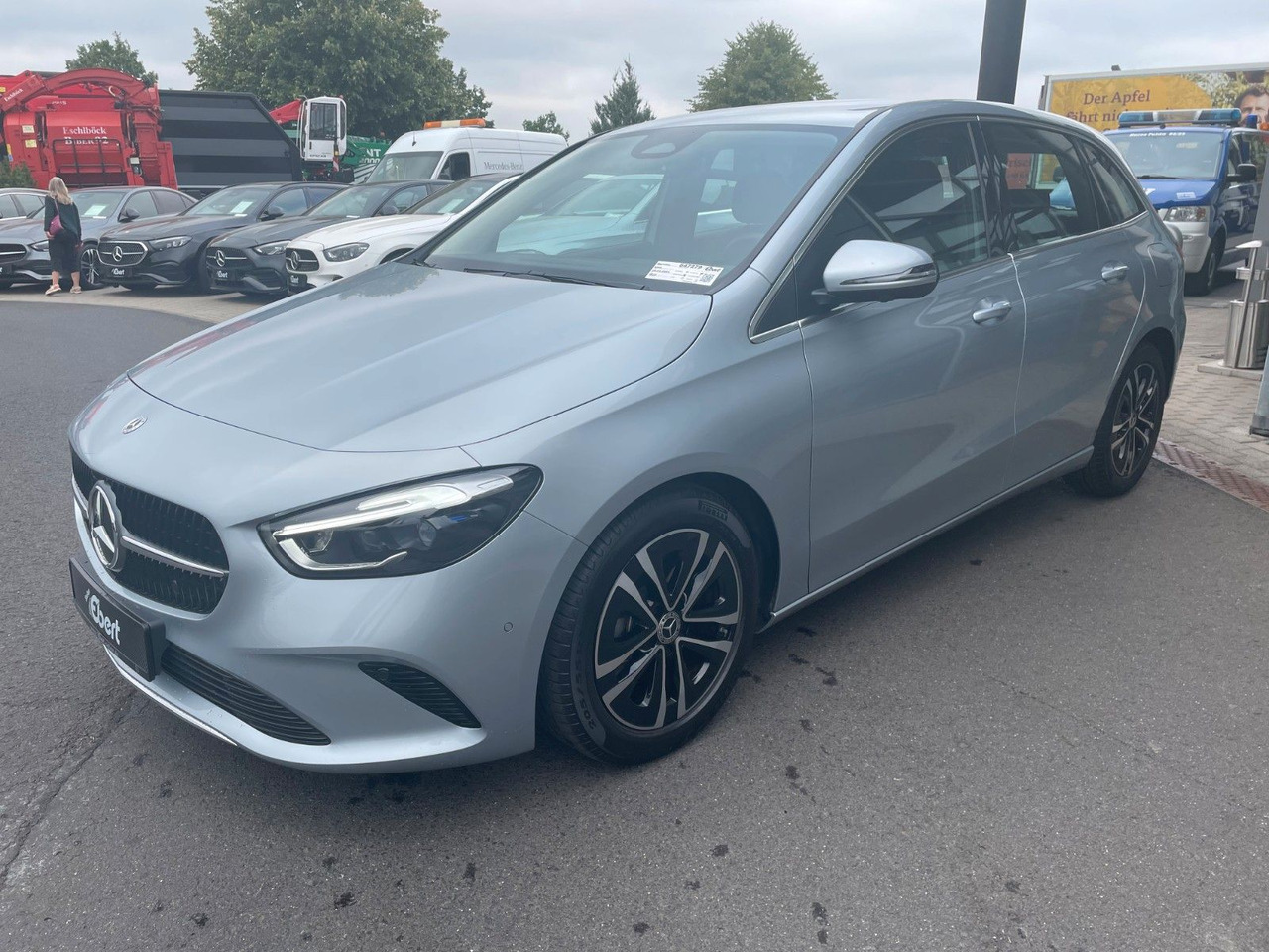 Mercedes-Benz B 200 Progressive Multibeam+360°+TOTW+Carplay - Putnički kombi: slika Mercedes-Benz B 200 Progressive Multibeam+360°+TOTW+Carplay - Putnički kombi Mercedes-Benz B 200 Progressive Multibeam+360°+TOTW+Carplay - Putnički kombi: slika Mercedes-Benz B 200 Progressive Multibeam+360°+TOTW+Carplay - Putnički kombi